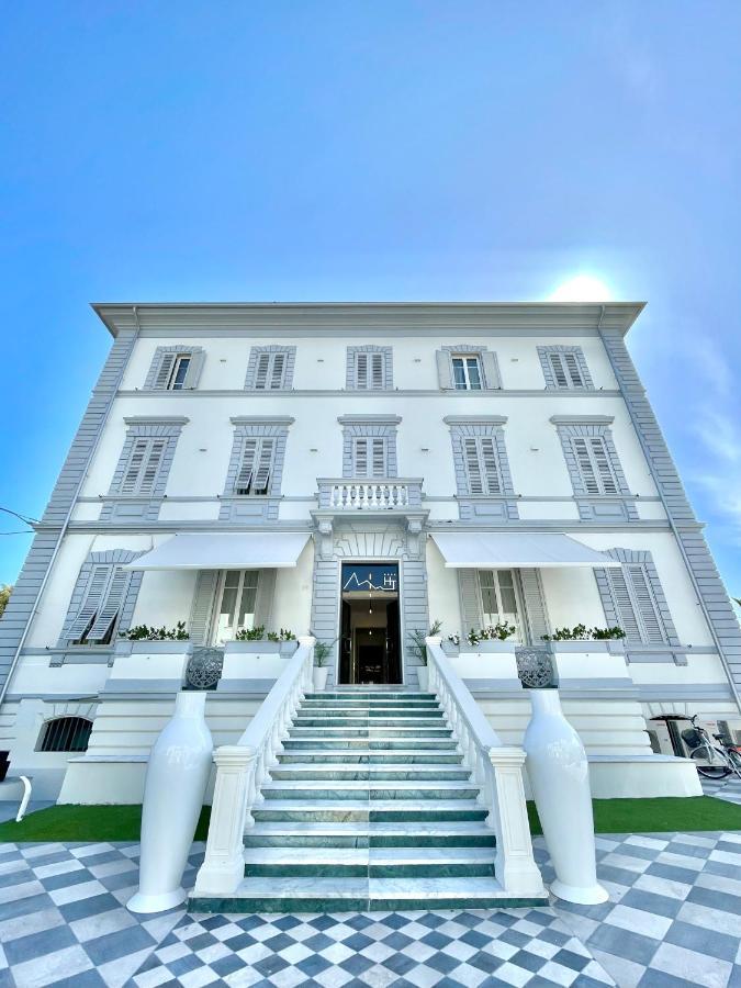 Hotel Tirreno Marina di Massa Dış mekan fotoğraf