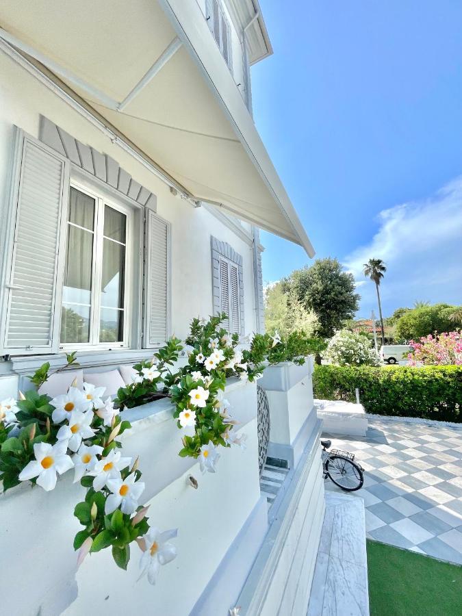Hotel Tirreno Marina di Massa Dış mekan fotoğraf