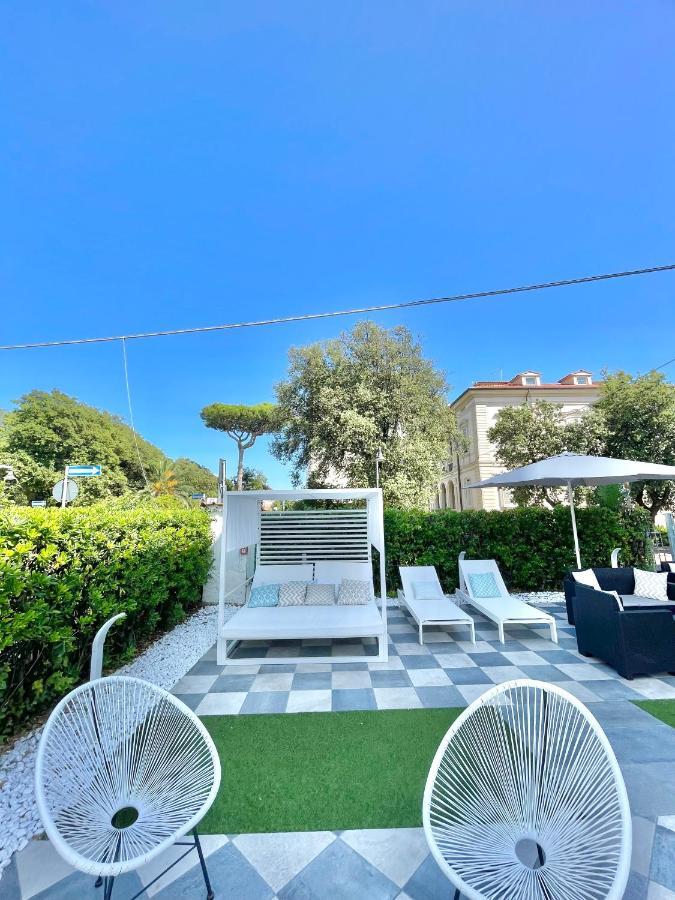 Hotel Tirreno Marina di Massa Dış mekan fotoğraf