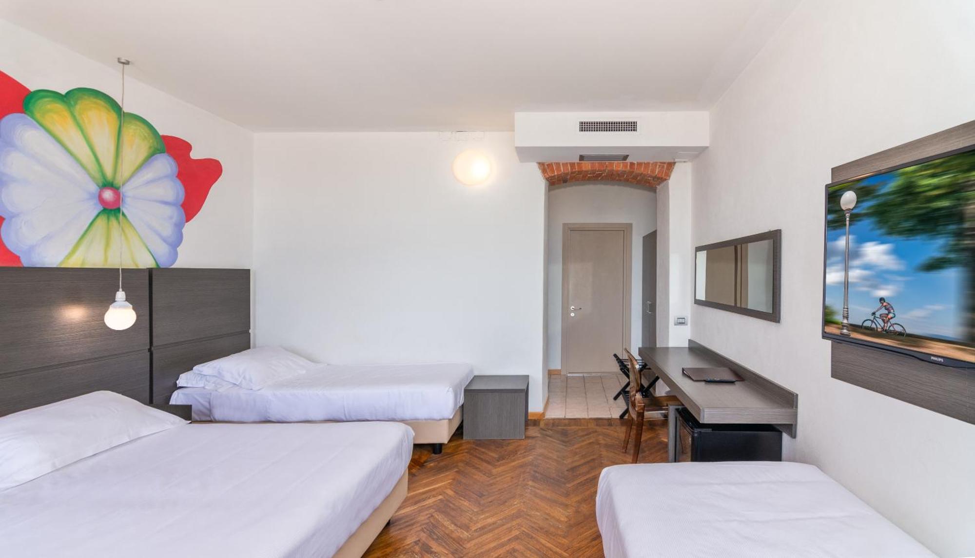 Hotel Tirreno Marina di Massa Dış mekan fotoğraf