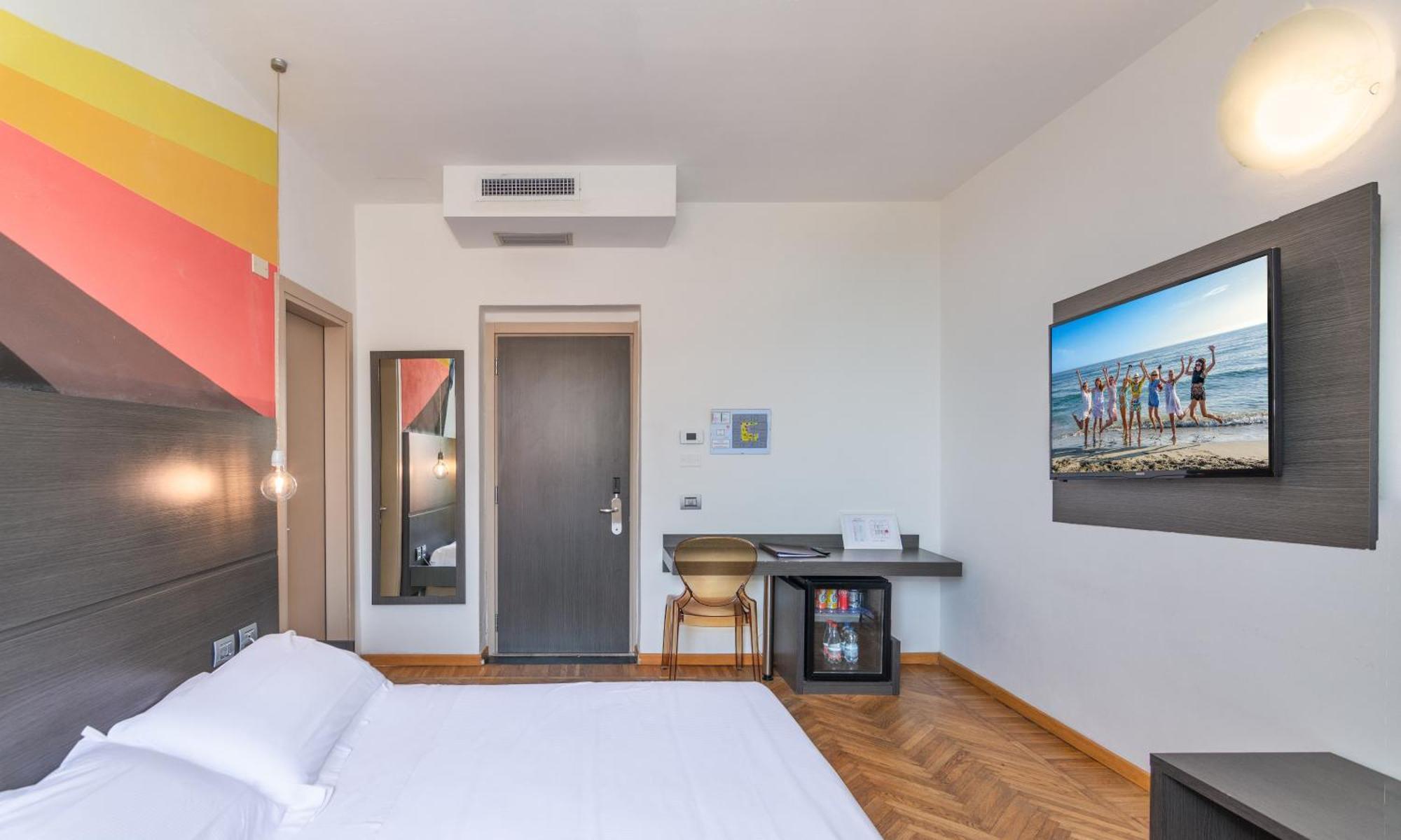 Hotel Tirreno Marina di Massa Dış mekan fotoğraf