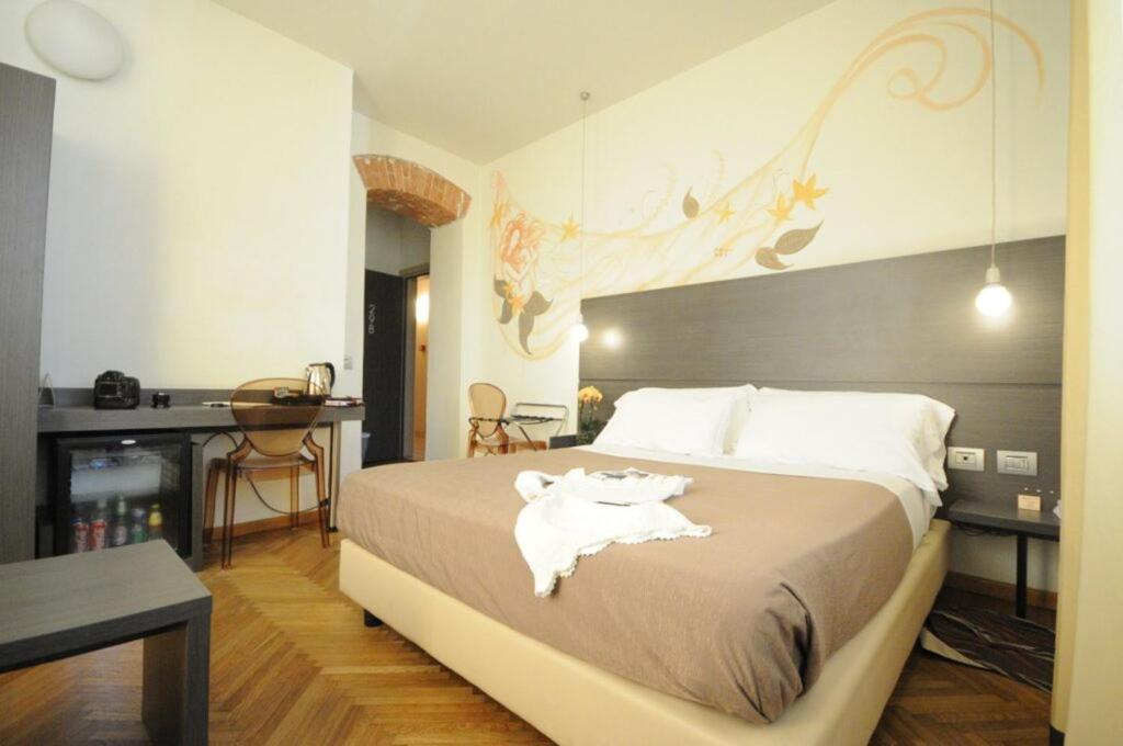 Hotel Tirreno Marina di Massa Dış mekan fotoğraf